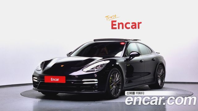 Porsche Panamera (971)