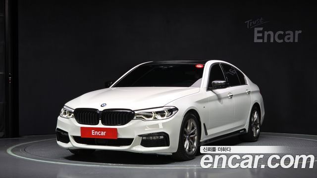 BMW 5 Series (G30)