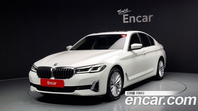 BMW 5 Series (G30)