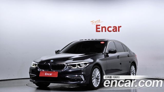 BMW 5 Series (G30)
