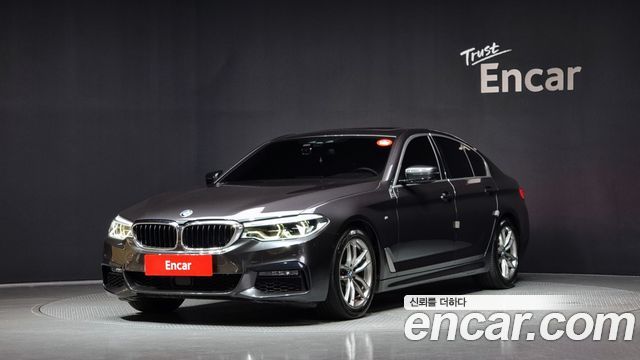 BMW 5 Series (G30)