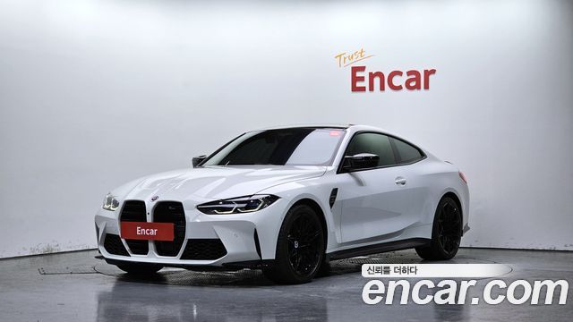 BMW M4 (G82)