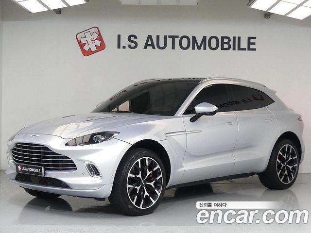 Astonmartin DBX