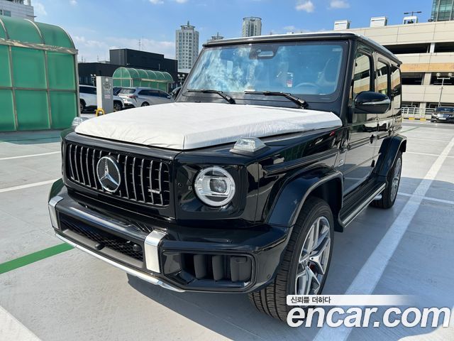 Mercedes-Benz G-Class W465