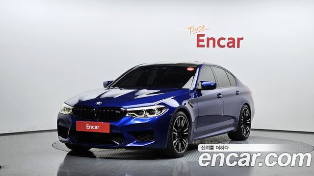 BMW M5 (F90)