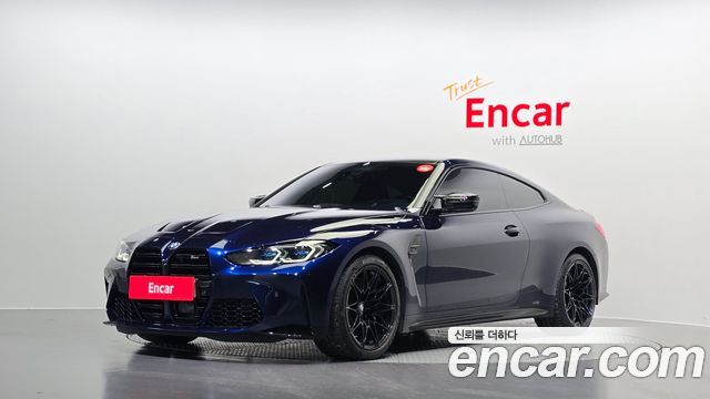 BMW M4 (G82)