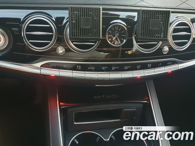 Mercedes-Benz S-Class W222