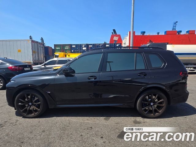 BMW X7 (G07)
