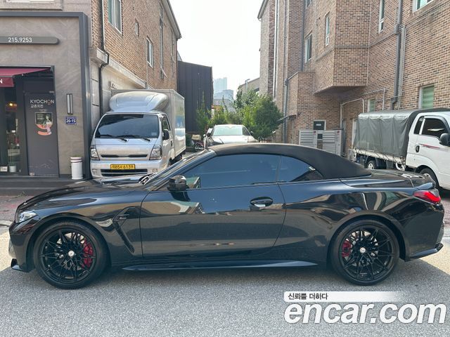 BMW M4 (G82)