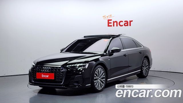 Audi A8 (D5)