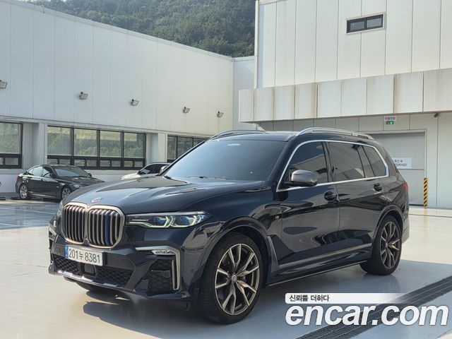 BMW X7 (G07)