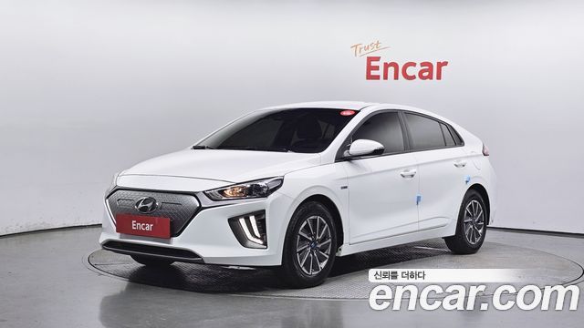 Hyundai The new IONIQ Electric