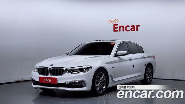 BMW 5 Series (G30)