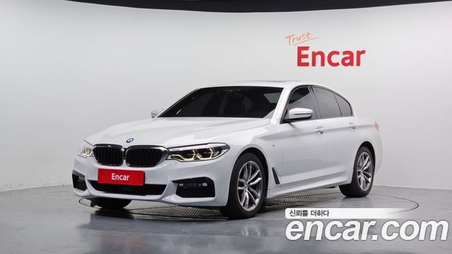 BMW 5 Series (G30)