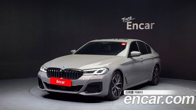 BMW 5 Series (G30)