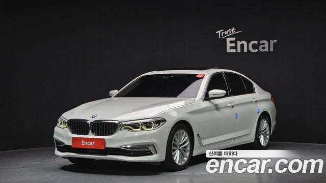 BMW 5 Series (G30)