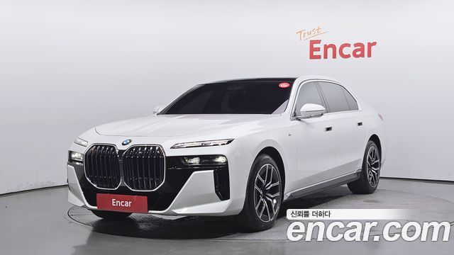 BMW 7 Series (G70)