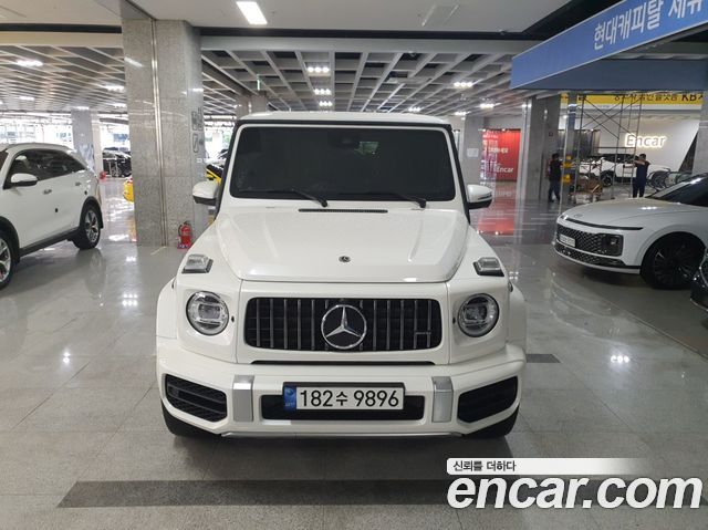 Mercedes-Benz G-Class W463b