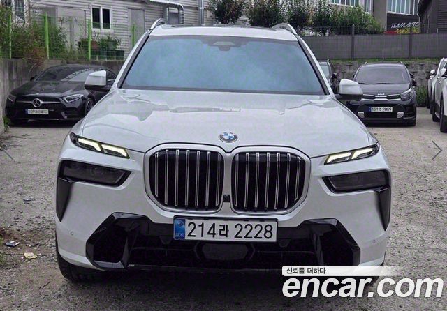 BMW X7 (G07)