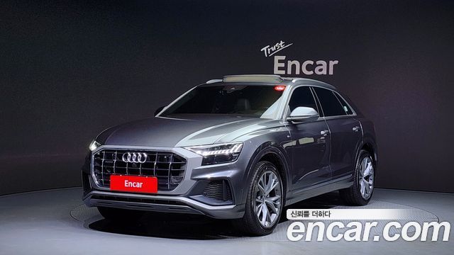 Audi Q8 (4M)