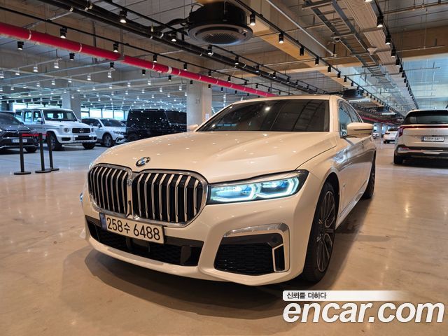 BMW 7 Series (G11)