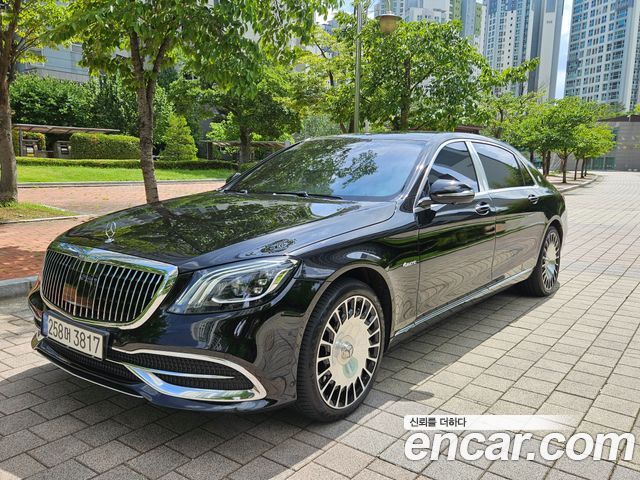 Mercedes-Benz S-Class W222