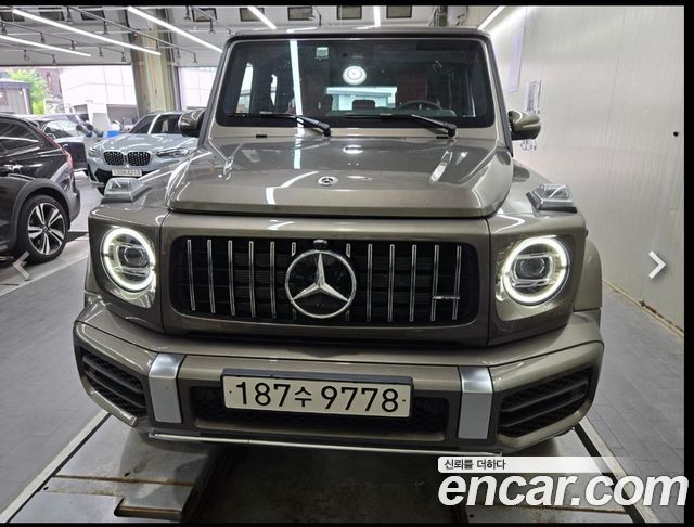 Mercedes-Benz G-Class W465