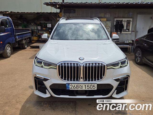 BMW X7 (G07)