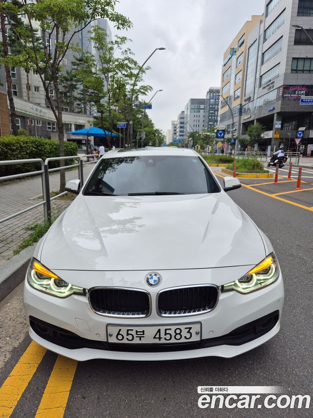 BMW 3 Series (F30)
