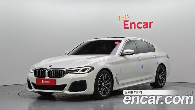 BMW 5 Series (G30)