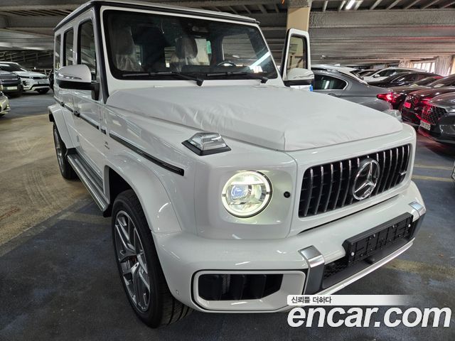 Mercedes-Benz G-Class W465