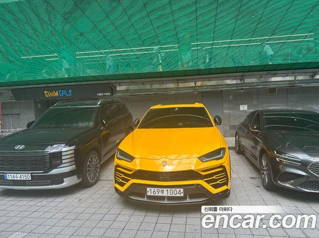 Lamborghini Urus