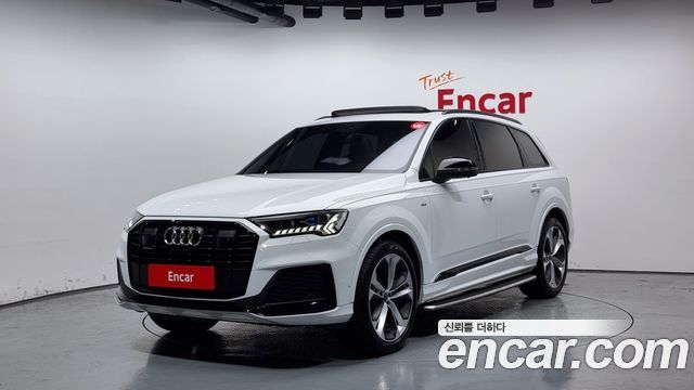 Audi Q7 (4M)