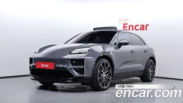 Porsche 마칸 EV