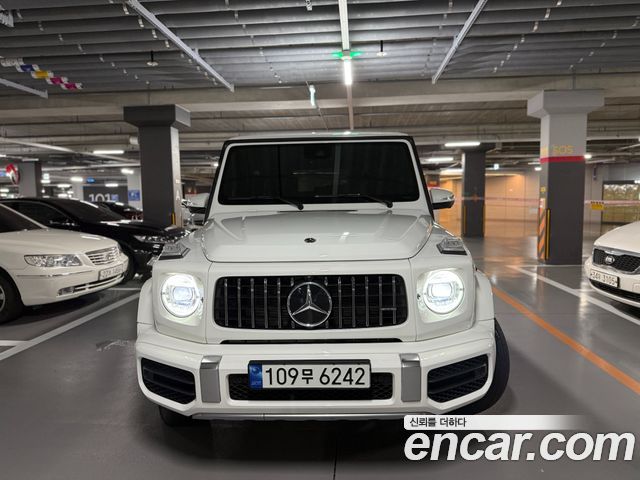 Mercedes-Benz G-Class W463b