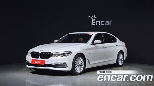 BMW 5 Series (G30)