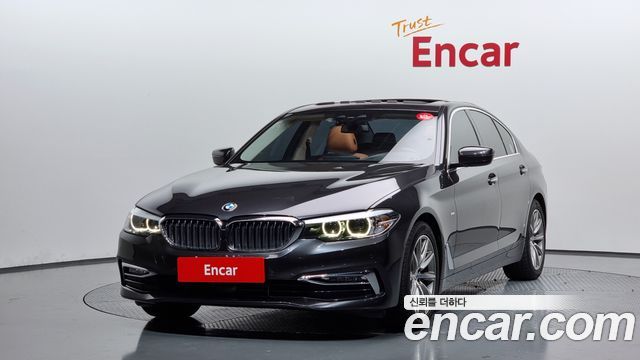 BMW 5 Series (G30)