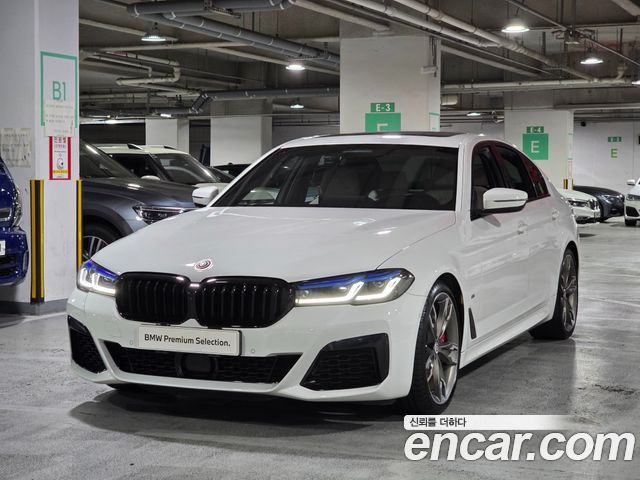 BMW 5 Series (G30)