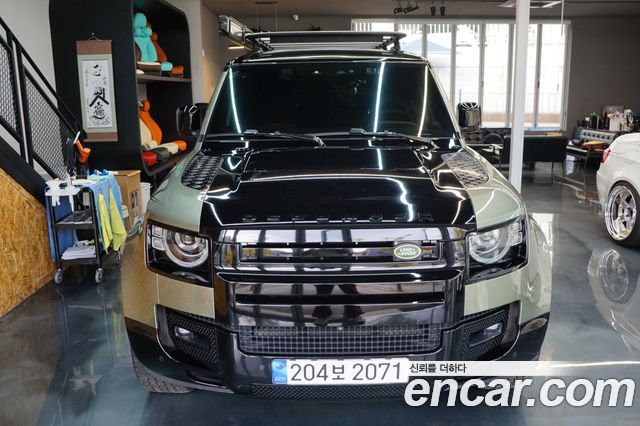 Land Rover Defender (L663)