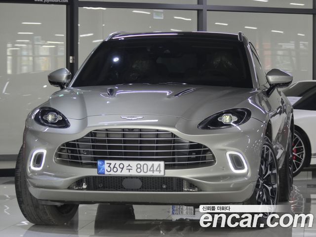 Astonmartin DBX