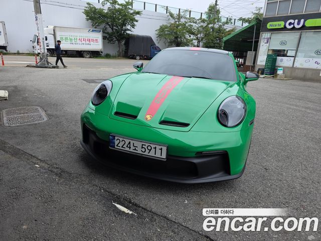 Porsche 911 (992)
