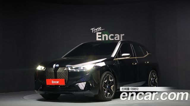 BMW iX