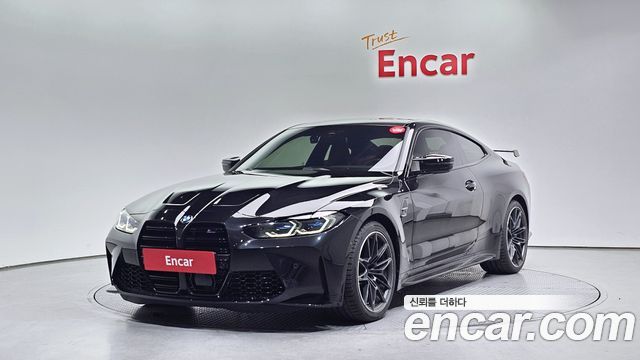 BMW M4 (G82)