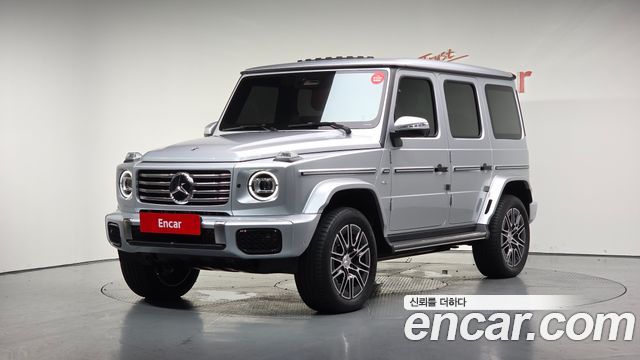 Mercedes-Benz G-Class W465