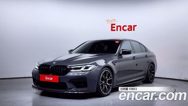 BMW M5 (F90)
