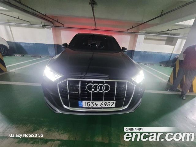 Audi Q7 (4M)