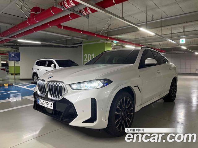 BMW X6 (G06)