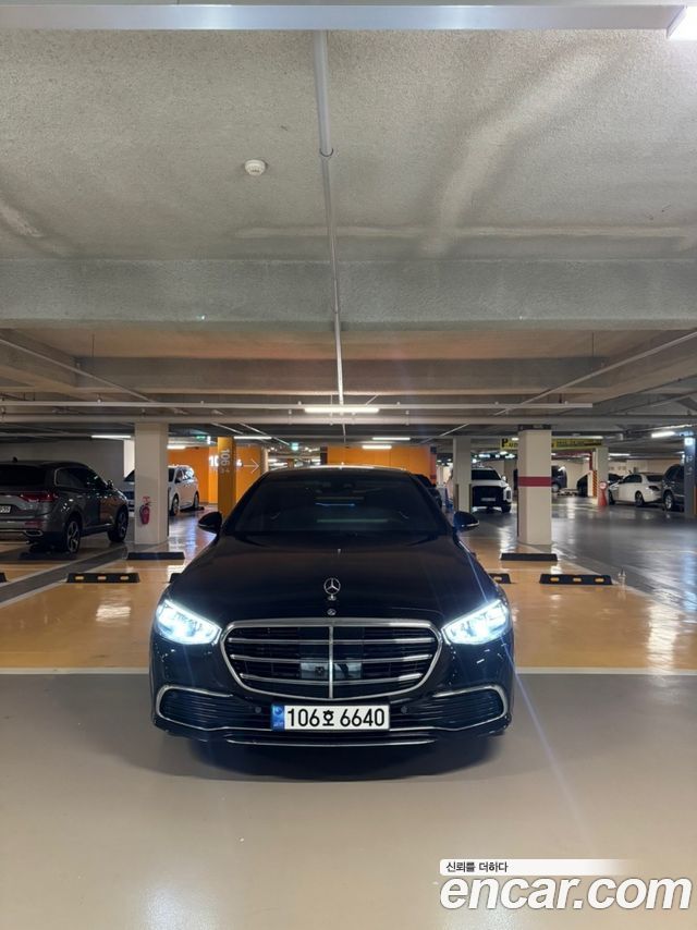 Mercedes-Benz S-Class W223