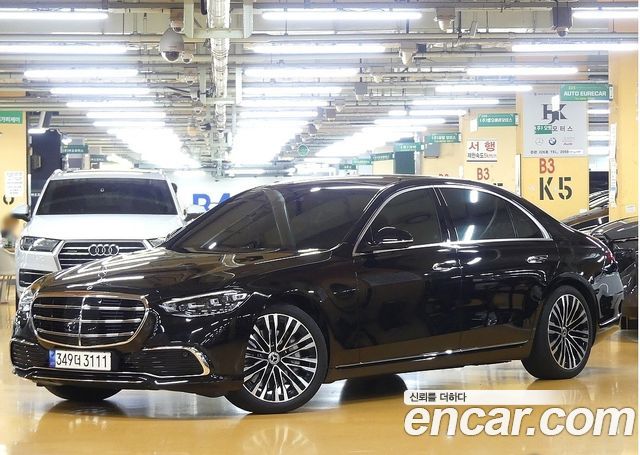 Mercedes-Benz S-Class W223