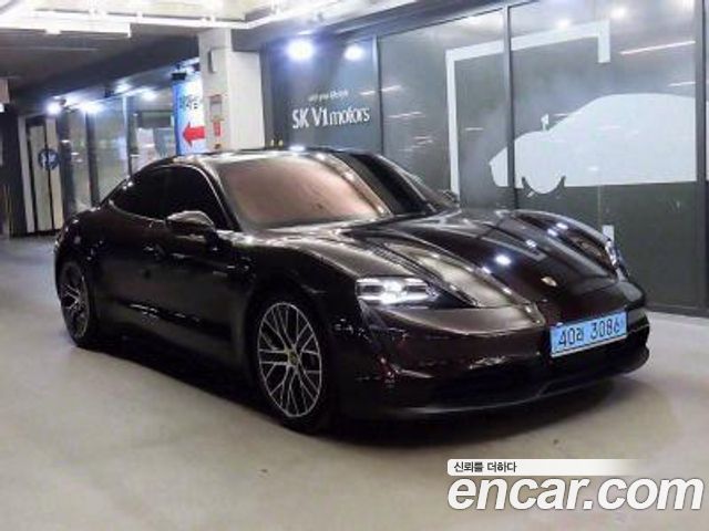 Porsche Taycan